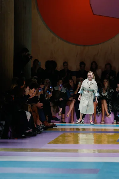 Look 54